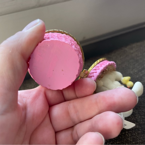 Vintage Hallmark Easter Bunny Trinket Box - Picture 6 of 10